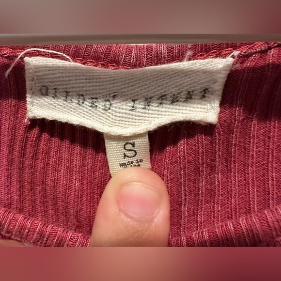 Gilded Intent Red Stone Wash Ribbed Shark Bite Hem Tank‎ Top Size Small - Picture 4 of 6